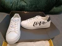 Deichmann Sneaker Schuhe Größe 39 weiß Glitzer Nordrhein-Westfalen - Lemgo Vorschau