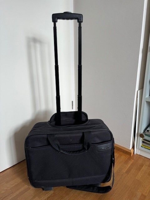 Samsonite Handgepäck Tasche mit Rollen (incl. Versand) in Heidenheim an der Brenz