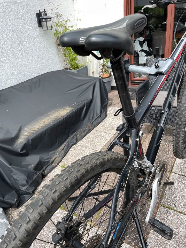 Bulls King Boa Disc 26 Zoll Fahrrad MTB 27 Gänge Scheibenbremsen in Krefeld