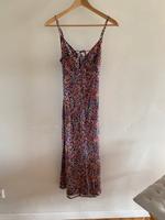 Sommerkleid mit Blumenmuster tailliert Kr. Dachau - Dachau Vorschau