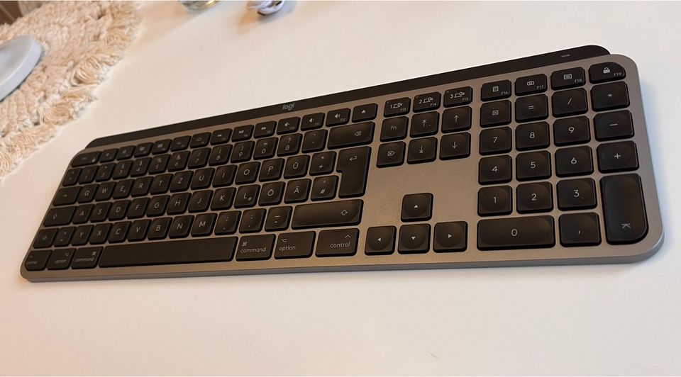 Logitech MX Keys Mac mit OVP in Erfurt