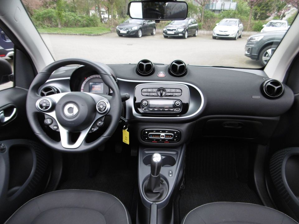 Smart fortwo Cabrio Passion Sitzheizung Bluetooth USB in Hamburg