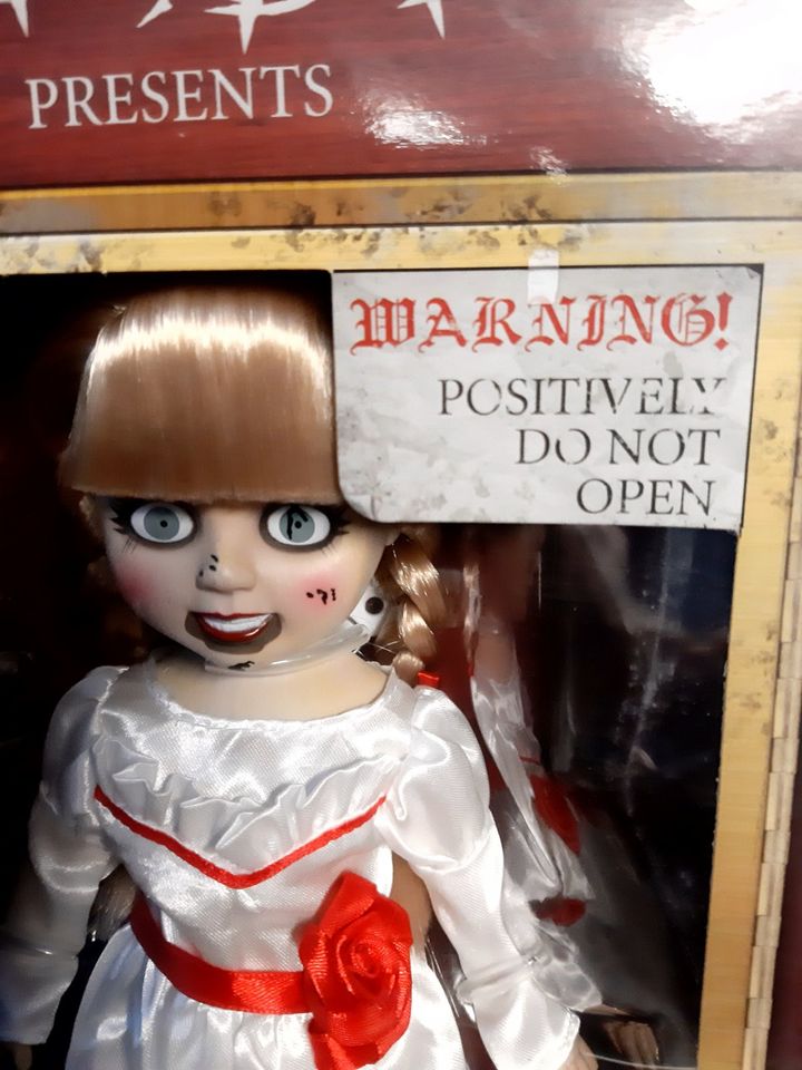 LIVING DEAD DOLLS presents ANNABELLE Film TV Grusel Horror Puppe in Altlandsberg