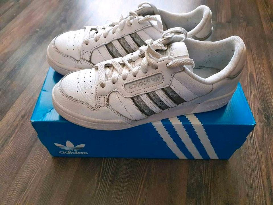 Orig. Adidas Continental 80 Stripes Schuhe in Berlin - Steglitz | eBay  Kleinanzeigen ist jetzt Kleinanzeigen