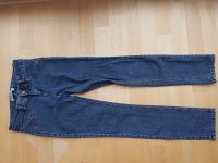 NEU Röhren-jeans Skinny Leg 34 X-S Clockhouse C&A blau schlicht Stuttgart - Stuttgart-Nord Vorschau