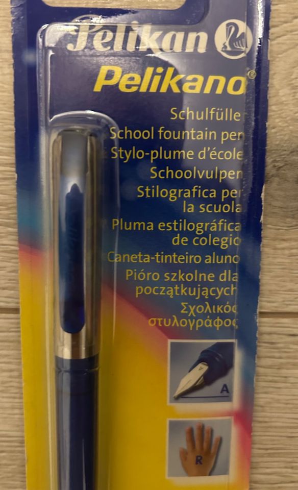 Pelikan Pelikano Füller Schulfüller blau silber Rechtshänder neu in Lohmar