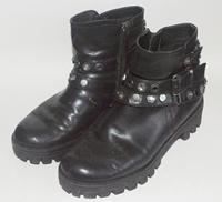 Stiefel "TAMARIS" Mit Nieten und  dicker Sohle Größe 37 Bayern - Kemmern Vorschau