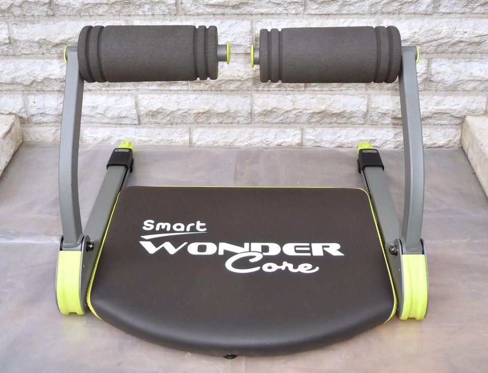 Smart Wonder Core Fitnessgerät Knie- Beintrainer in Berlin