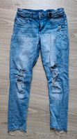 Jeans v. H&M skinny fit v. H&M Gr. 146 Nordrhein-Westfalen - Hückeswagen Vorschau