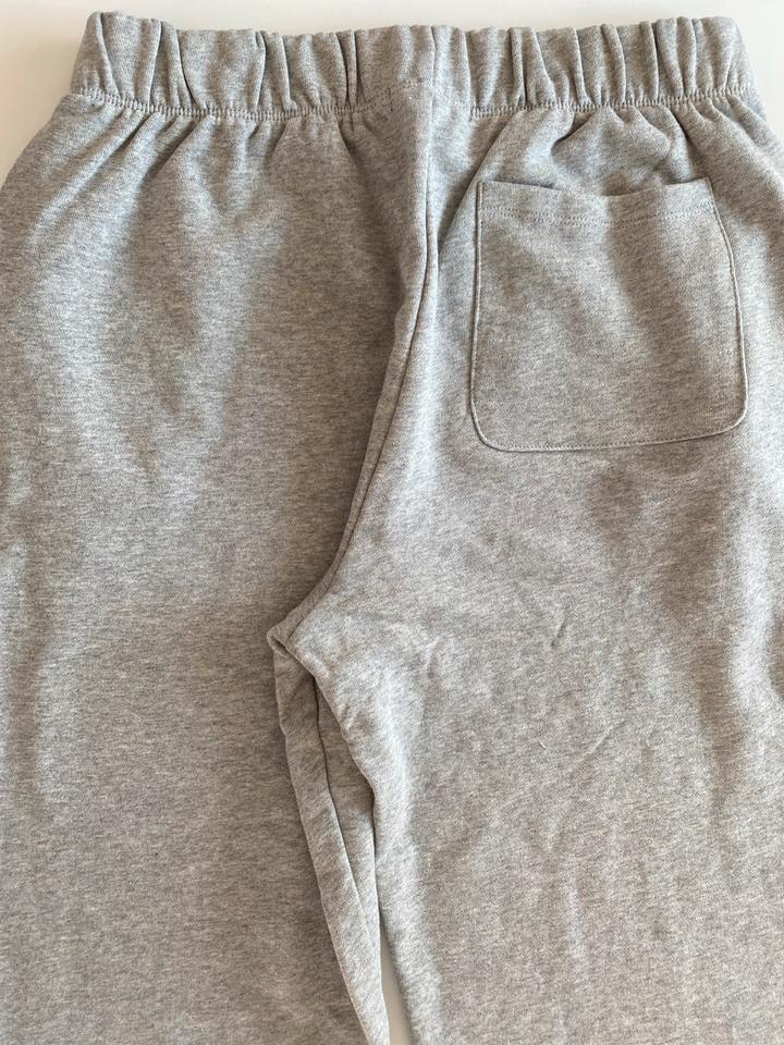 NEU Forever 21 Hose / Jogginghose French Terry wide leg, grau, L in Ahrensburg
