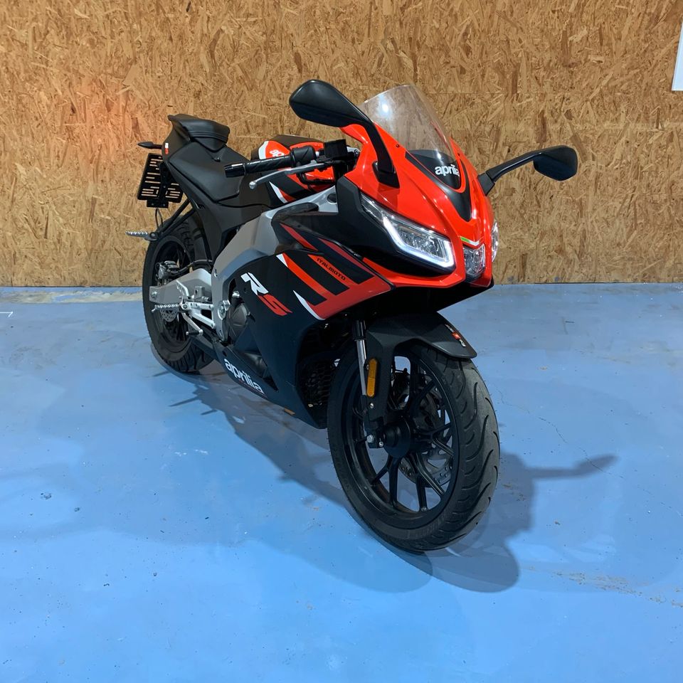 Aprilia RS 125 *6900 KM, TÜV und Wartung Neu* in Osdorf