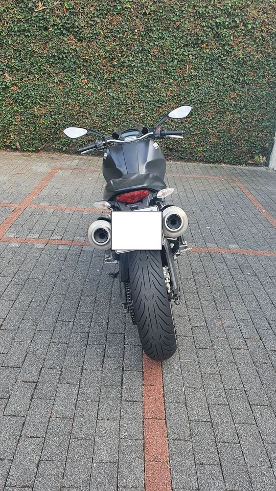 Ducati Monster 696 ABS 2. Hand, ca. 5700 km in Essen