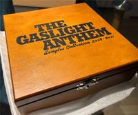 Gaslight Anthem - The Singles 2008-2011 Holzbox Red Vinyl Köln - Nippes Vorschau