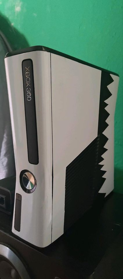 X-Box 360 in liebe volle hände abzugeben in Celle