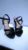 Offene Sandaletten Pumps mit Keilabsatz Gr.38/39 Berlin - Hellersdorf Vorschau
