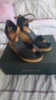 Nagelneuer, wunderschöner Schuh von Tommy Hilfiger München - Moosach Vorschau