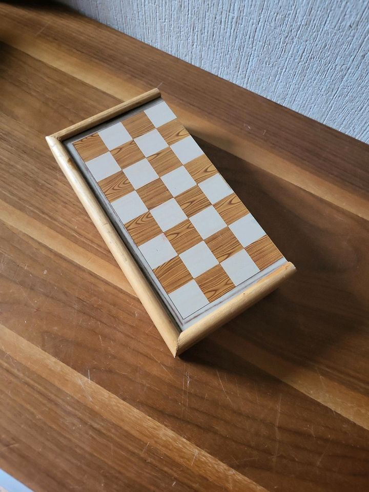 Reise Spielzeug mit Magnet Schach in Wahlstedt