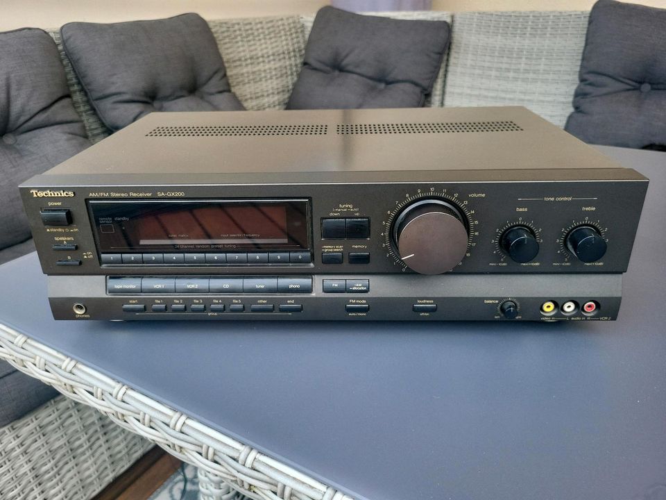 Technische AM/FM Stereo Receiver SA-GX200 in Moringen