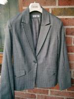 4 Blazer Comma, Koton, Mexx, Street One, Gr.38-42, je 19 € Bayern - Deggendorf Vorschau