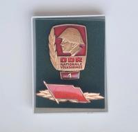 DDR NVA Bestenabzeichen - Medaille - Ostalgie - Orden Sachsen-Anhalt - Halle Vorschau