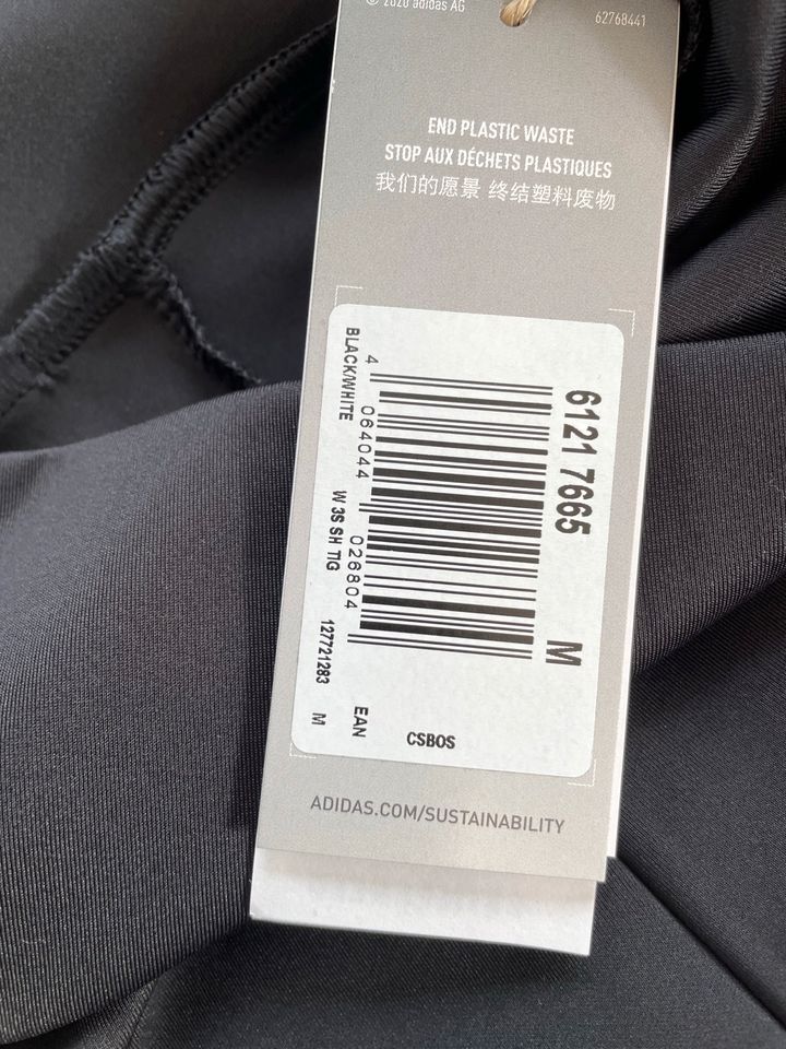 Neu ! Radler Damenhose Adidas ( NP 33 Euro )Gr . M in Taucha