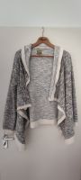 Khujo Strickjacke Cape Nordrhein-Westfalen - Gladbeck Vorschau