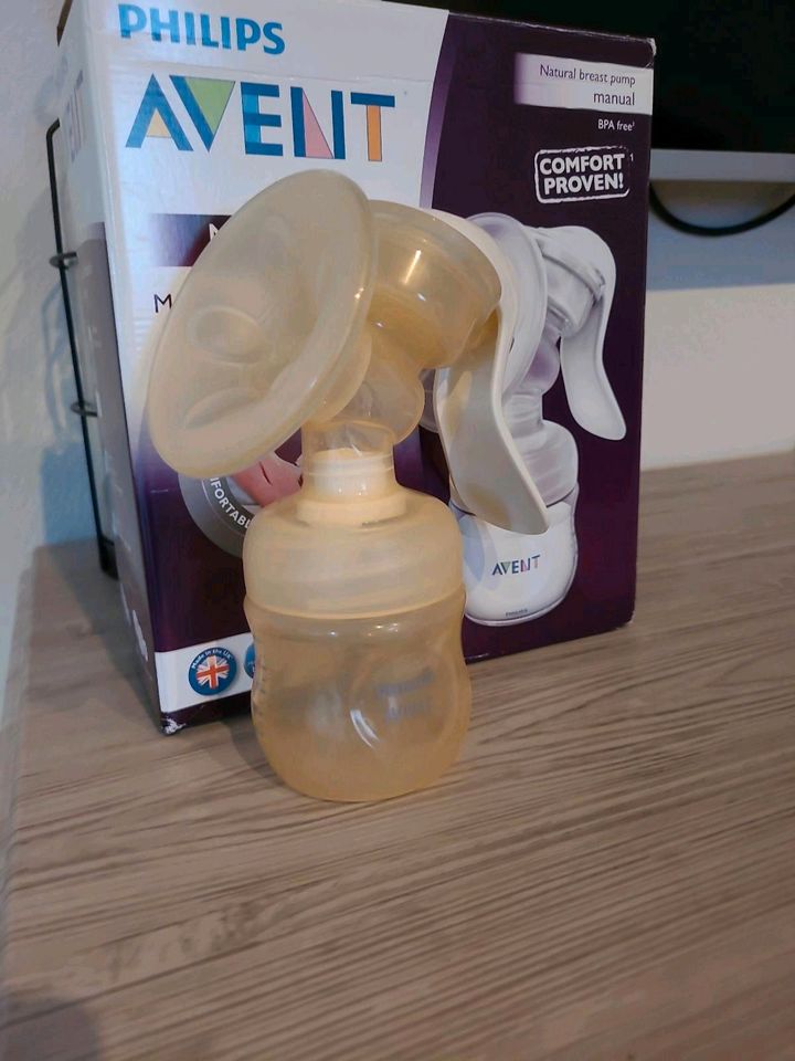 Hand-Milchpumpe von Philips Avent in Weibhausen