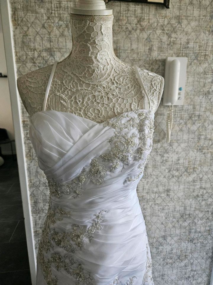 Brautkleid Hochzeitskleid in Erkrath