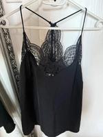 H&M Top schwarz mit Spitze M neu Nordrhein-Westfalen - Solingen Vorschau
