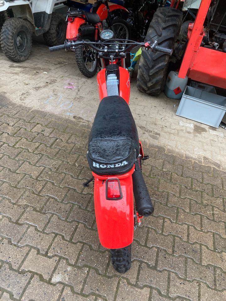 **Honda XR 185 TWIN SHOCK** in Hemer