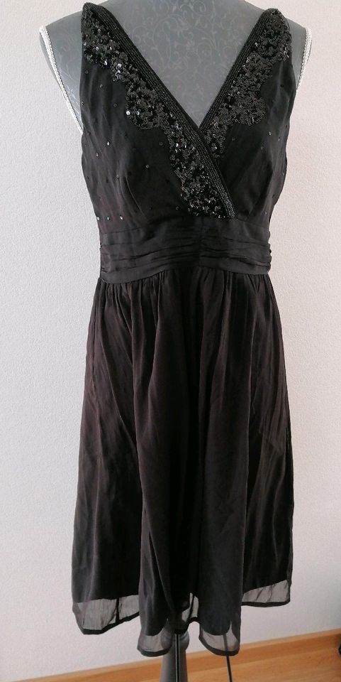 Elegantes schwarzes Kleid, Größe 36 /38 in Teningen