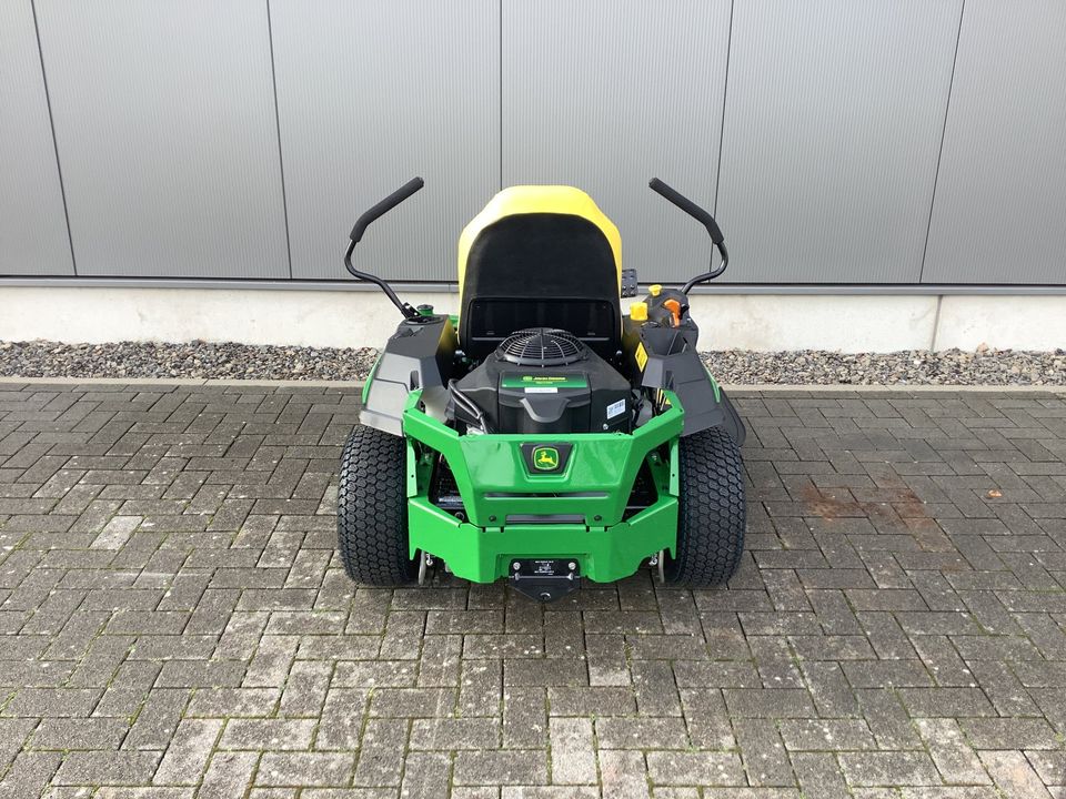 John Deere Z320M Null-Wenderadius-Mäher in Dorsten