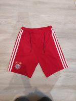 FC Bayern München Trainingshose Gr. 152 Bayern - Burgthann  Vorschau