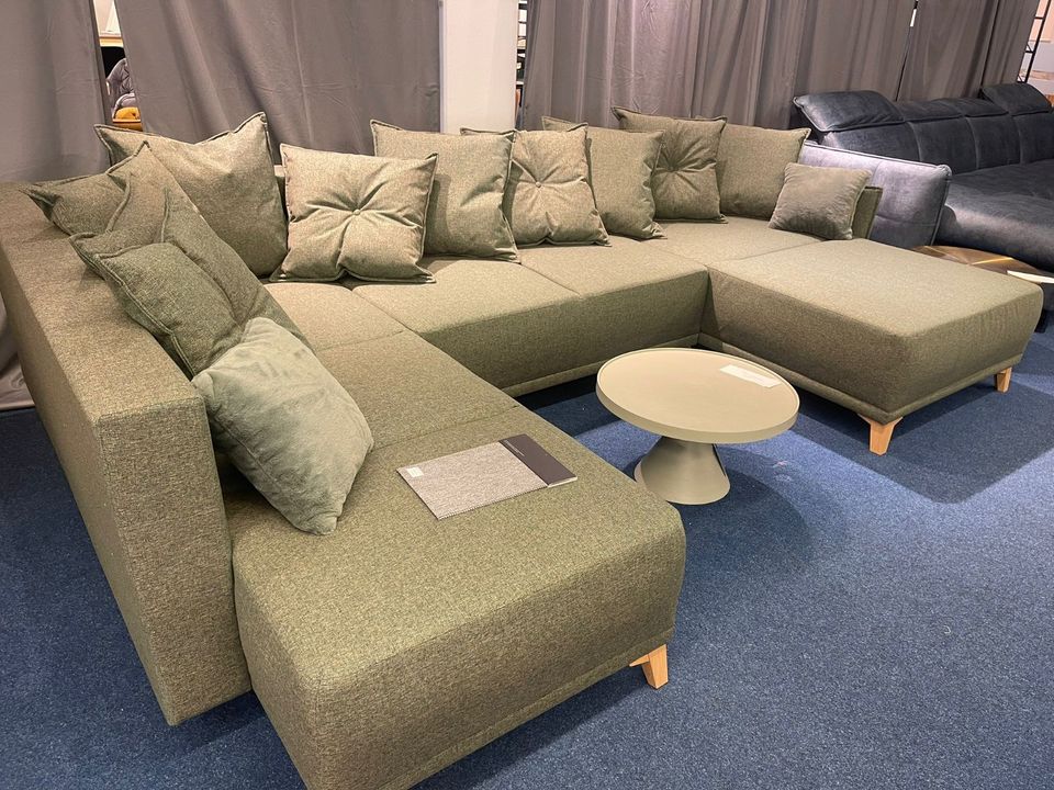 Pamplona Wohnlandschaft 338x212 cm Sofa Ed Lifestyle Grün in Taufkirchen Vils