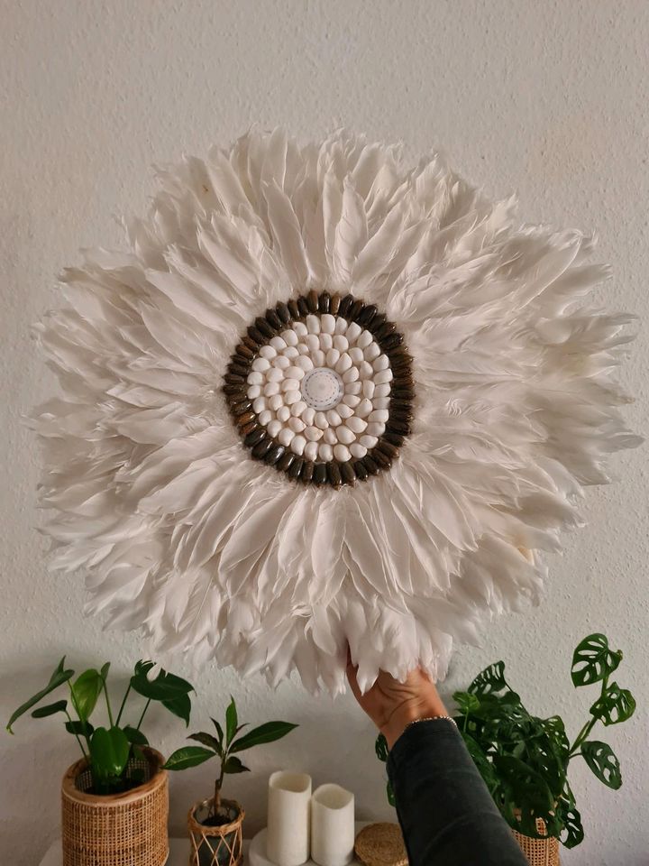 Juju Hat Boho Feder Deko Wandschmuck Bali in Berlin