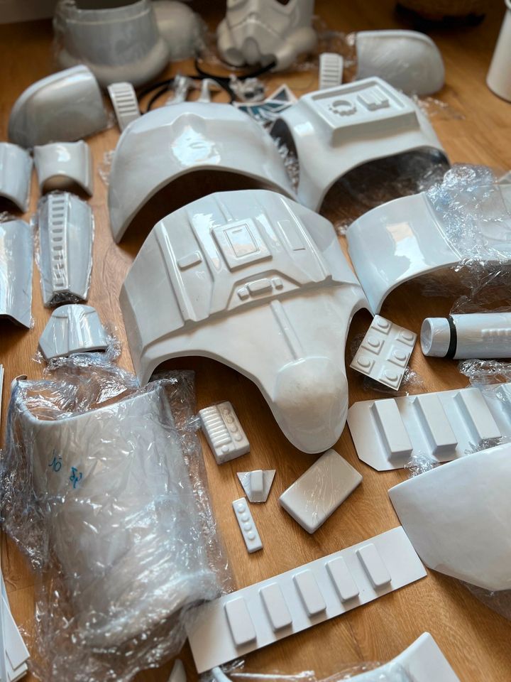 Star Wars ANH HERO Stormtrooper Rüstung 1:1 Kit Armor B-Ware in Gemmrigheim