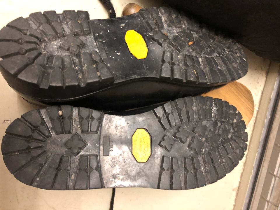 Steinkögler Haferlschuhe Vibram Sohle Gr 40 schwarz Versand mög in München