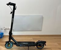 Daum 8.5Zoll Escooter mit Strassenzulassung 400W Motor,fast neu Essen - Essen-Stadtmitte Vorschau