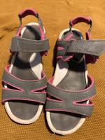 Mädchen Sandalen Gr. 37 von Quechua Sachsen-Anhalt - Magdeburg Vorschau