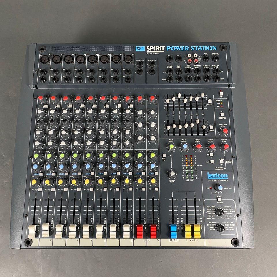 Soundcraft Powerstation 12 Kanal Powermixer Lexicon FX 600 Watt in Herne