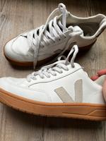 Veja Turnschuhe, 39 sehr gut erhalten Brandenburg - Potsdam Vorschau