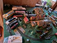 HO Modell Eisenbahn  DDR  Piko Thüringen - Am Ettersberg Vorschau