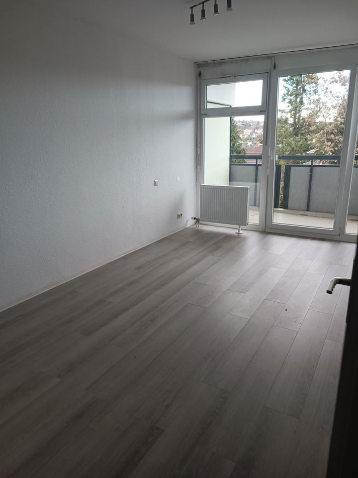 Sinsheim-Rohrbach - 2,5 Zimmer-Wohnung - neu renoviert in Sinsheim