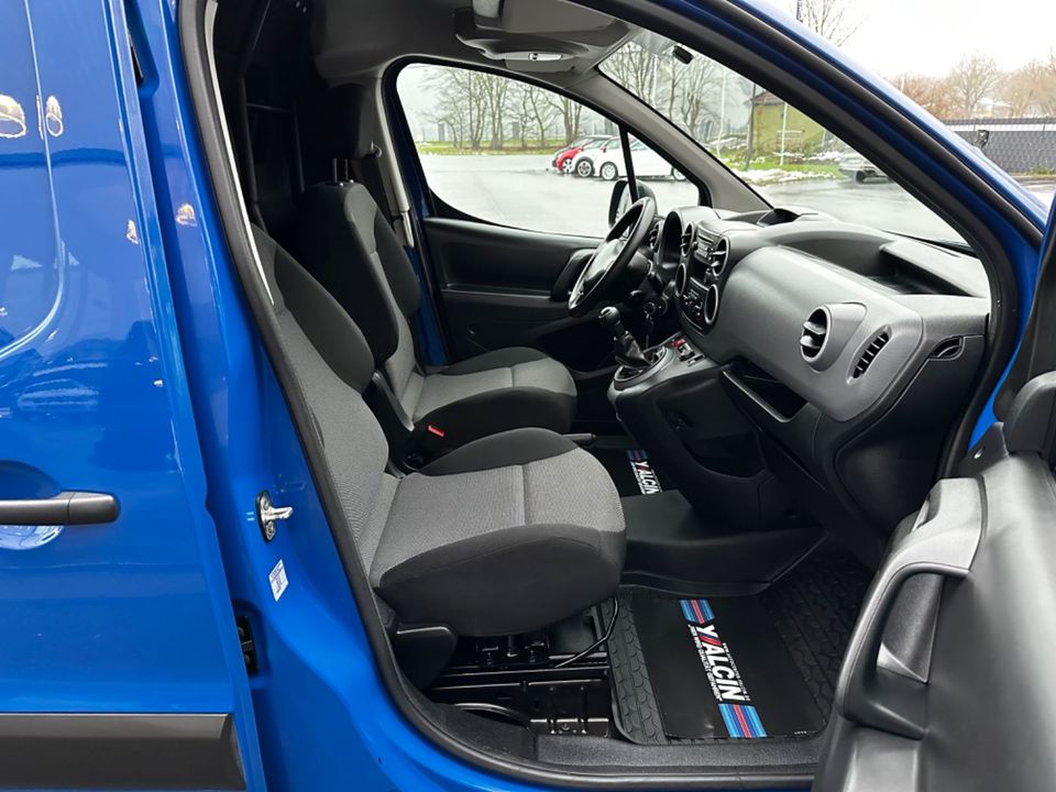 Peugeot Partner BlueHDI 75 KASTENWAGEN S-HE/AHK/KLIMA/ in Aurich