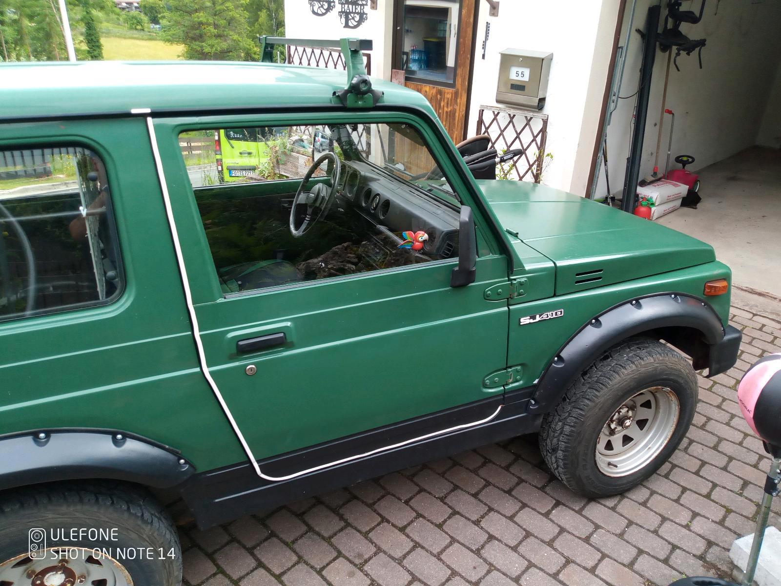 Abbildung des Autos Suzuki SJ410