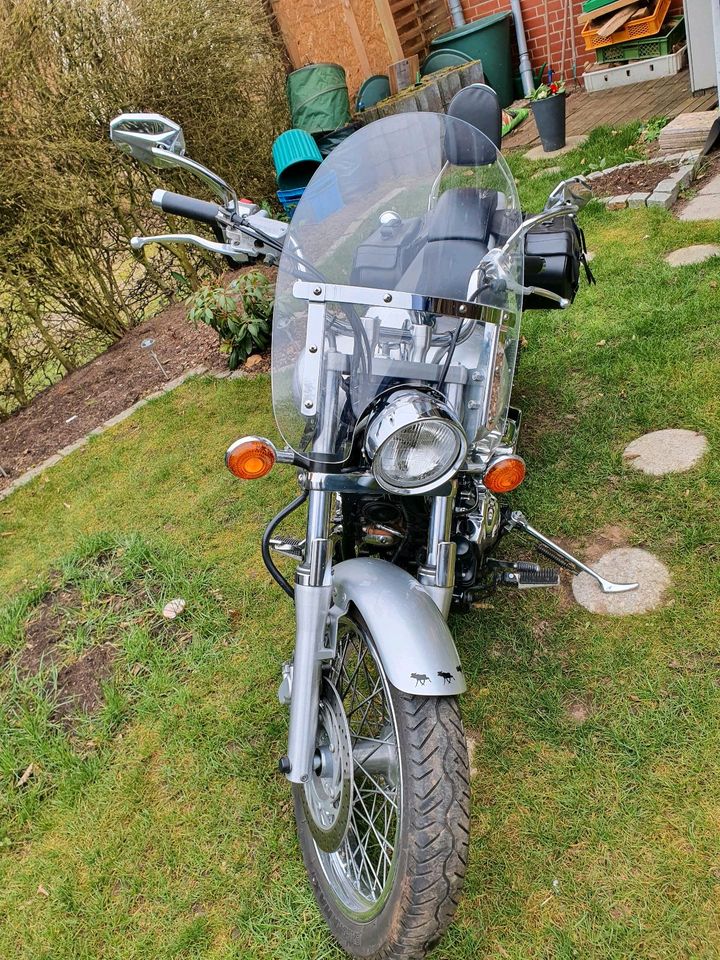 Motorrad Yamaha Dragstar in Löwenberger Land