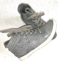 Graue Sneaker für Mädchen von Marco Tozzi, Gr. 34, sehr gut Hessen - Idstein Vorschau