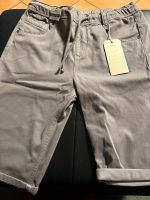 Junge  Tom Tailor Bermuda gr.164 grau neu Köln - Nippes Vorschau