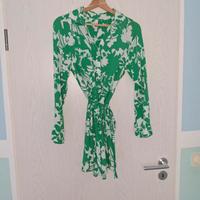 grünes Blusenkleid Größe 36 Saarland - Wallerfangen Vorschau