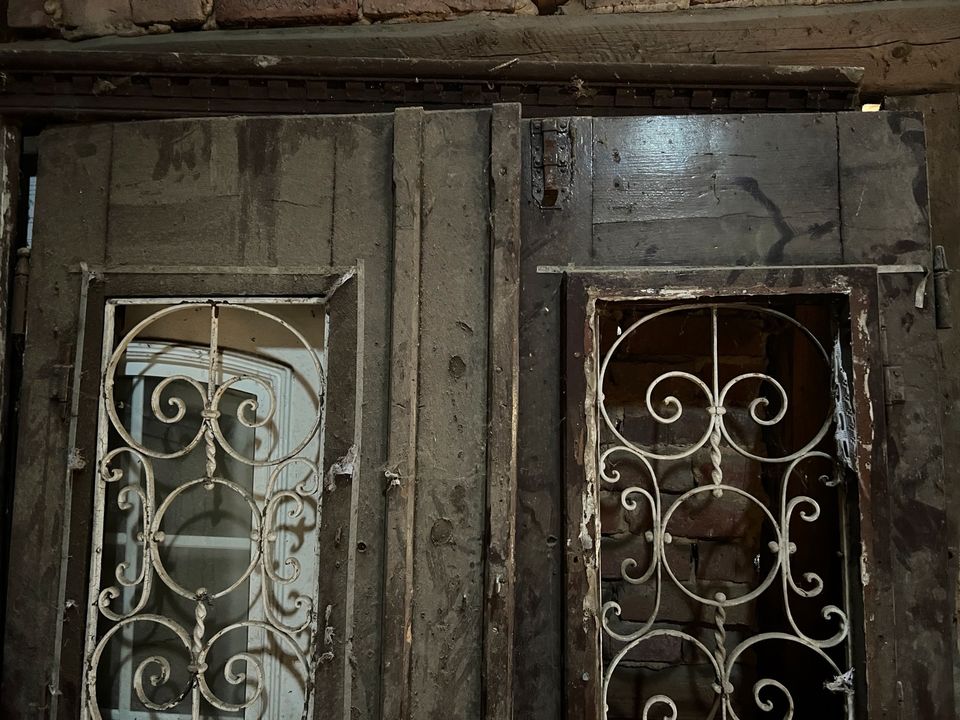 Sehr schöne Antike 2 Flügel Haustür alte Tür Dielentür in Brakel